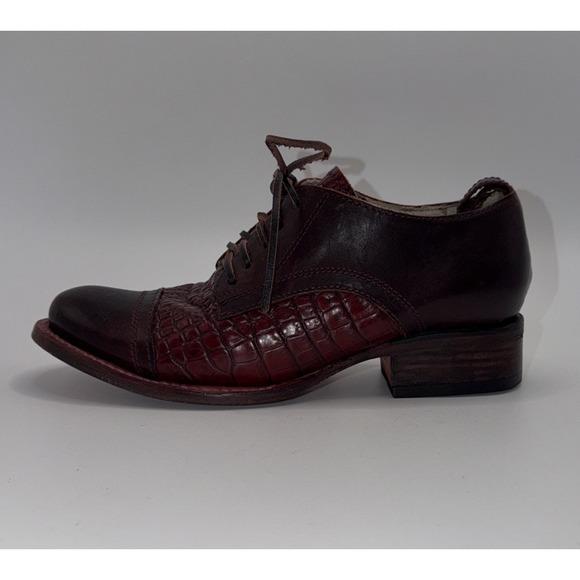 freebird Shoes - Freebird by Steven Mabel Distressed Leather Reptile Print Red Oxford Size 6